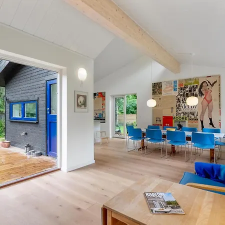 Amazing In With Kitchen