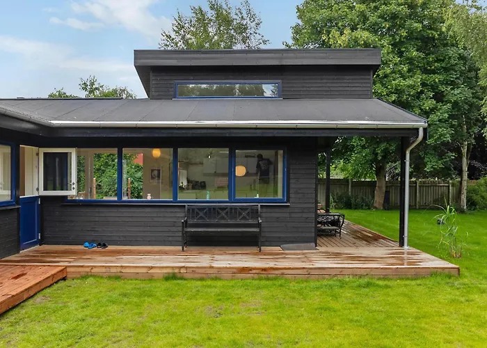 Amazing In With Kitchen